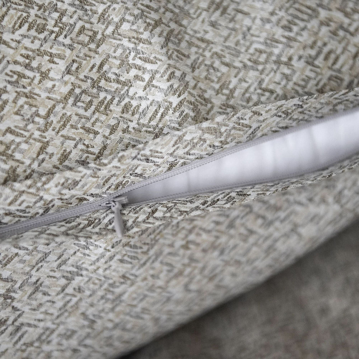 St Genève Rio Duvet Cover in Walnut colourway