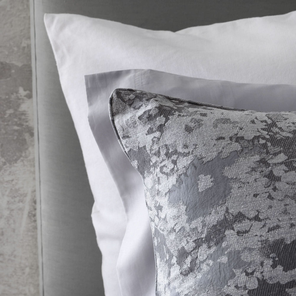 St Genève Sakura Duvet Cover in Moonlight colourway