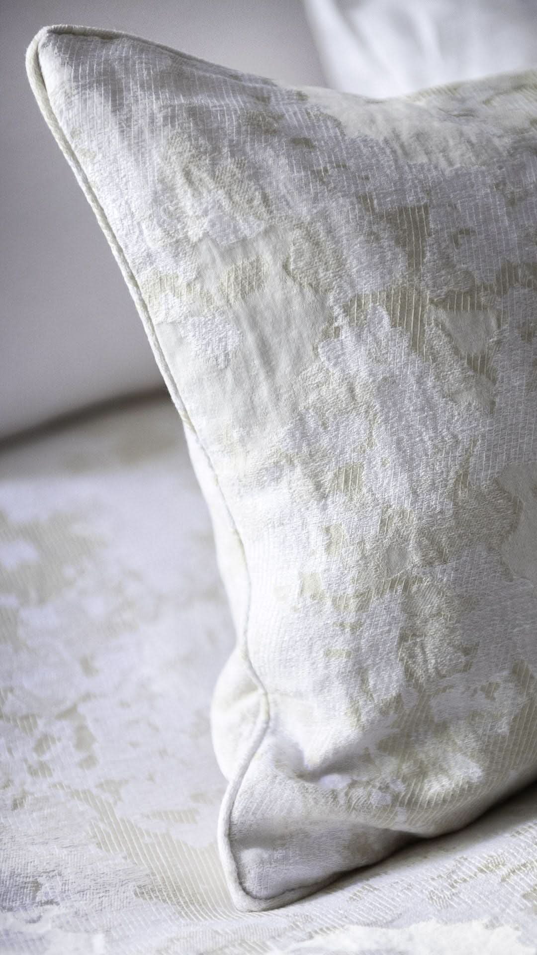 St Genève Sakura Duvet Cover in Parchment colourway