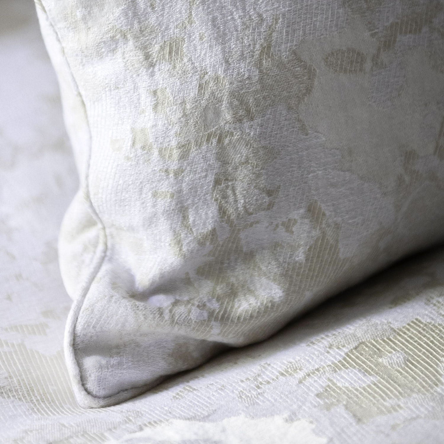 St Genève Sakura Duvet Cover in Parchment colourway