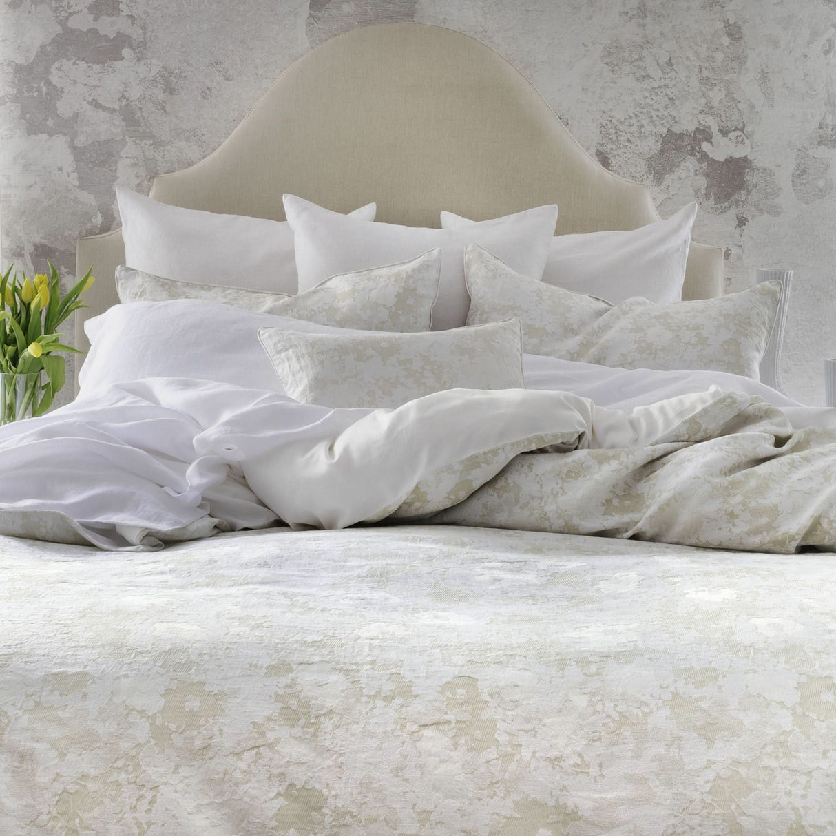 St Genève Sakura Duvet Cover in Parchment colourway