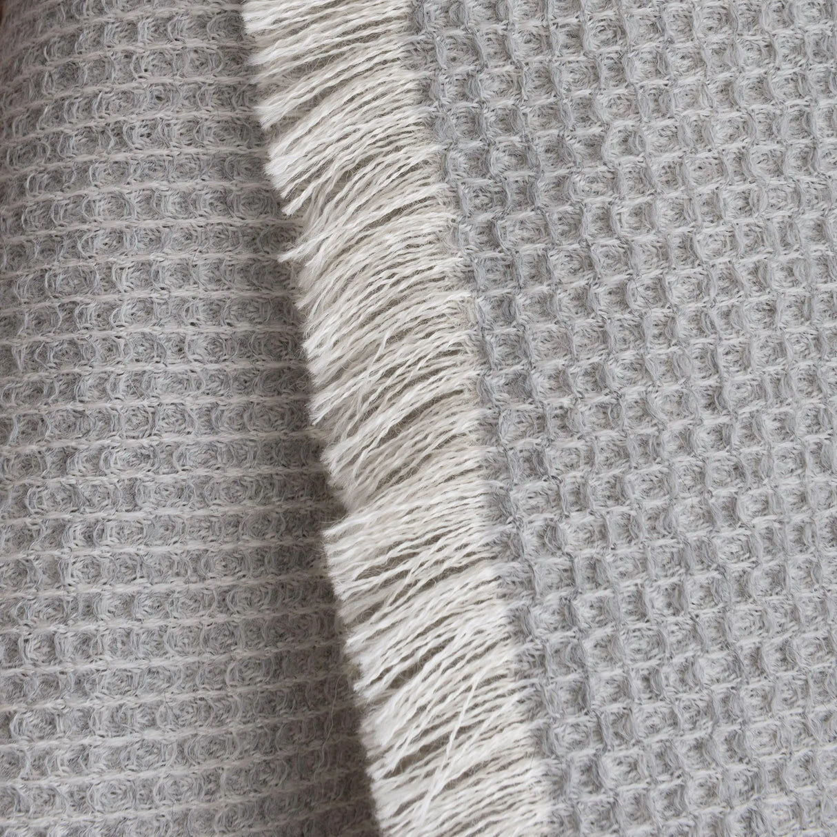 Soho Mist (gray)