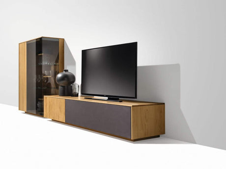 TEAM 7 filigno wall unit 09. photo: TEAM 7 - Available in Canada at The Mattress & Sleep Co.