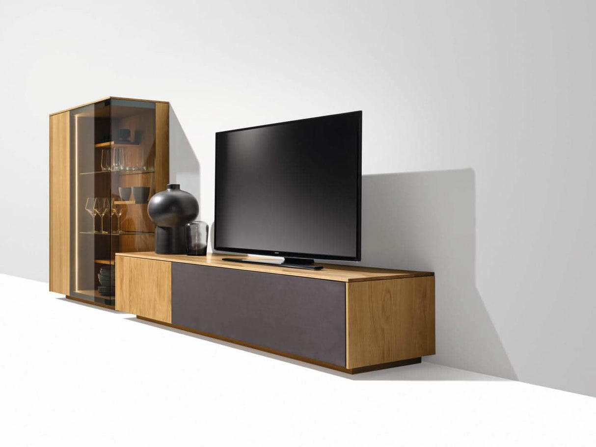 TEAM 7 filigno wall unit 09. photo: TEAM 7 - Available in Canada at The Mattress & Sleep Co.