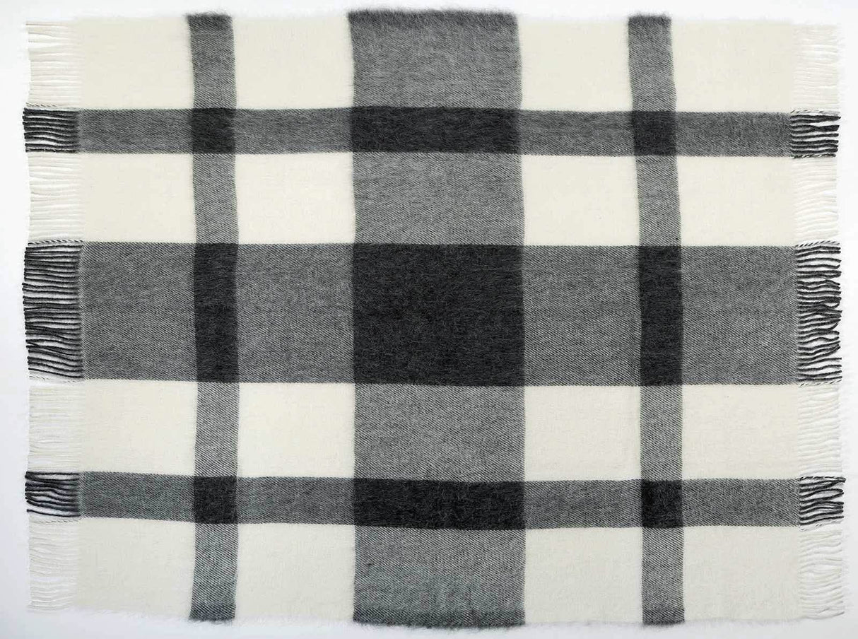 Ecossais Gris Crème (Cream & Grey Plaid) 100% Pure Alpaca Throws by Brun de Vian-Tiran of France @ TMASC in Canada