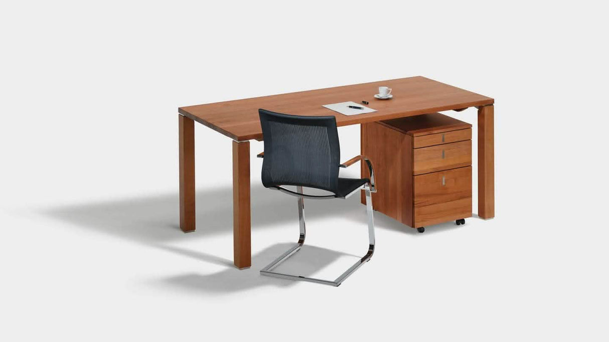 TEAM 7 cubus desk. photo: TEAM 7 - Available in Canada at The Mattress & Sleep Co.