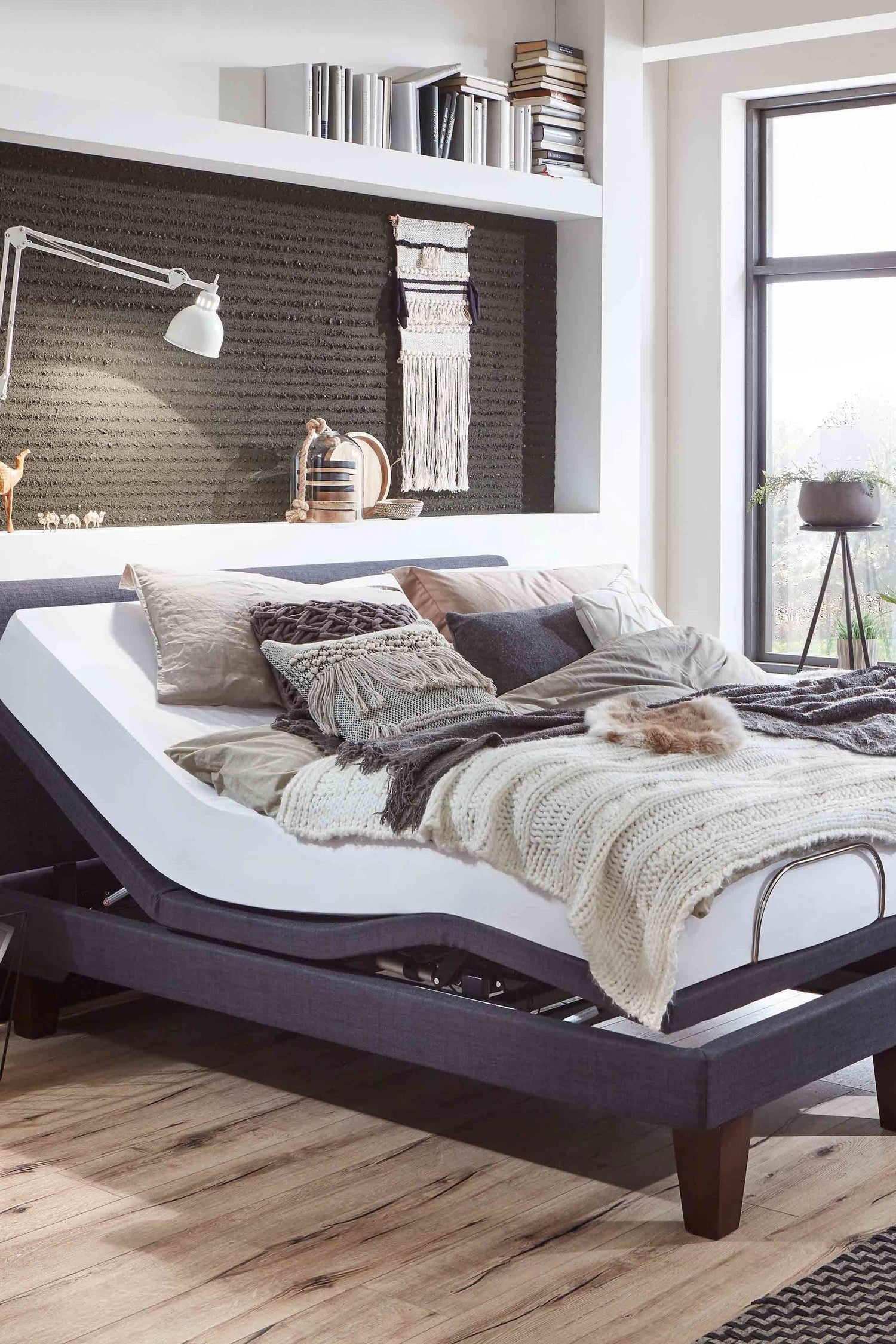 Ergomotion 330 Electric Adjustable Bed – The Mattress Sleep Company