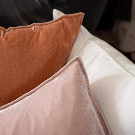 Divina Throws & Cushions
