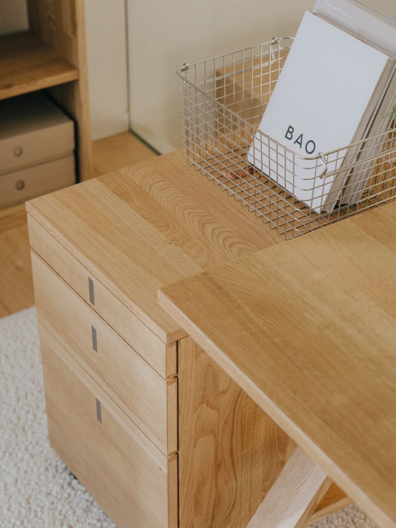 cubus desk