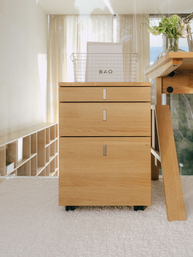 cubus desk