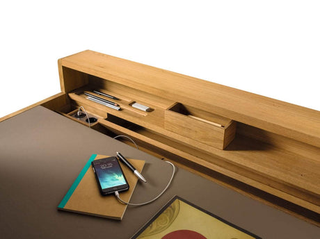 TEAM 7 sol writing desk. photo: TEAM 7 - Available in Canada at The Mattress & Sleep Co.