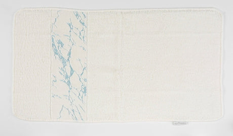 Abyss Alpi Towels with 235 Ice design elements.