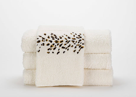 A&H Bengale Hand Towels feature 795 Mustang and 840 Gold embroidery. The base hand towel is 100 White