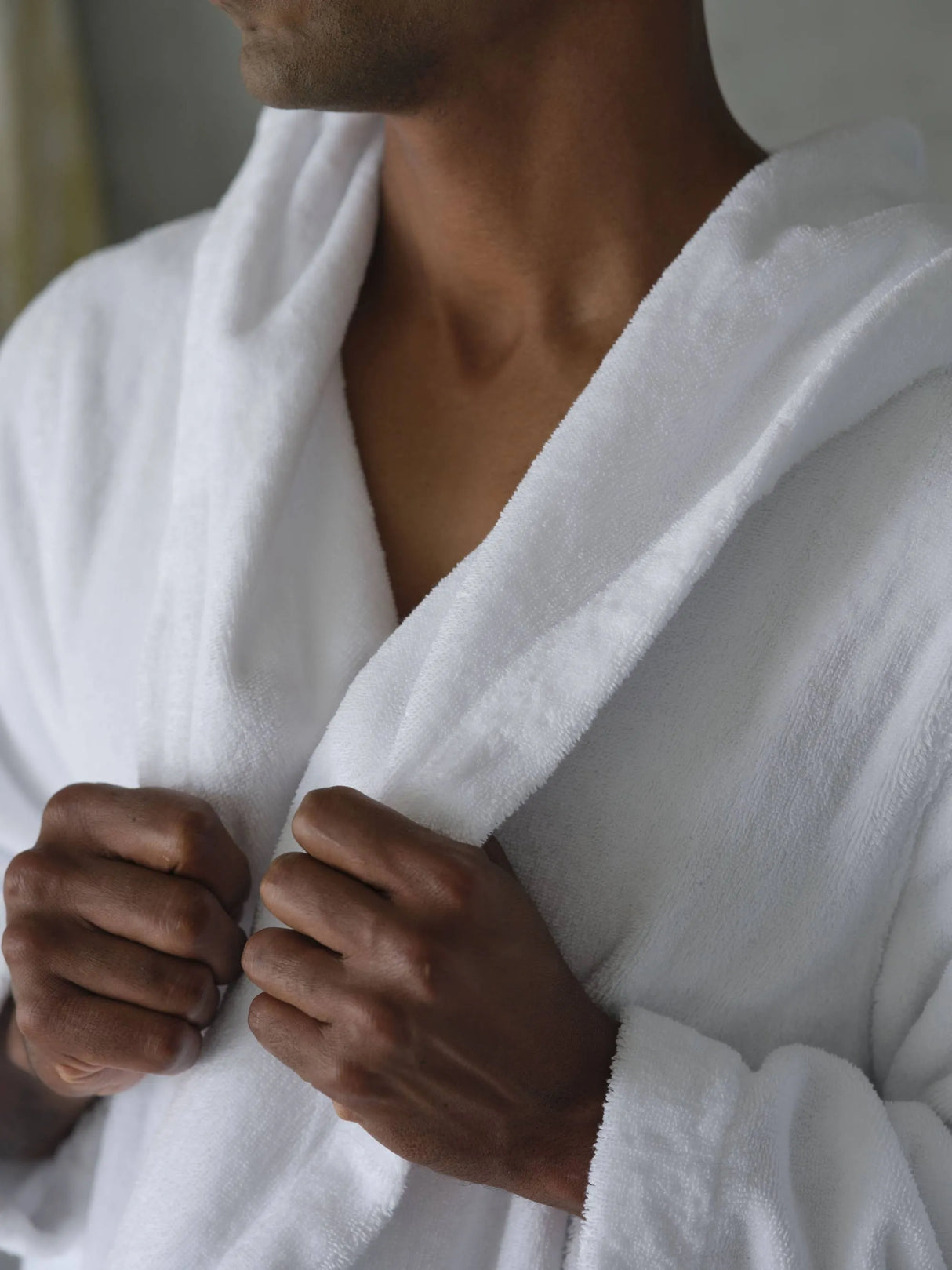 A&H Alex Robe in 100 White