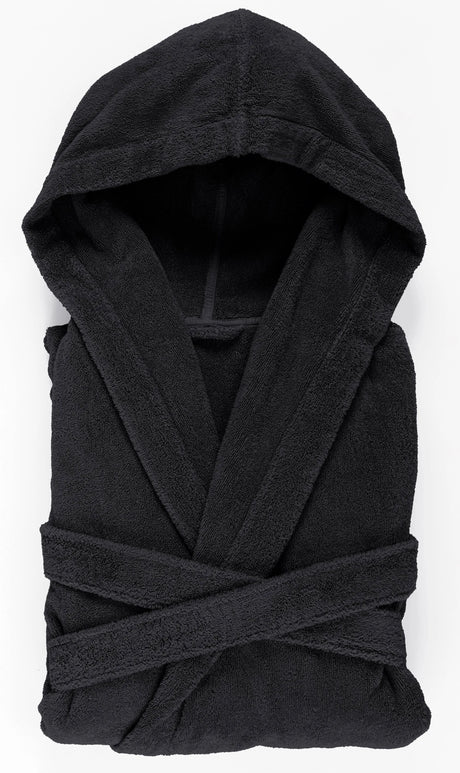 A&H Alex Robe in 990 Black