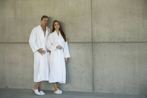 A&H Amigo Robes in 100 White