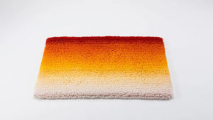 Aurore Bath Rug in 564 Carmin