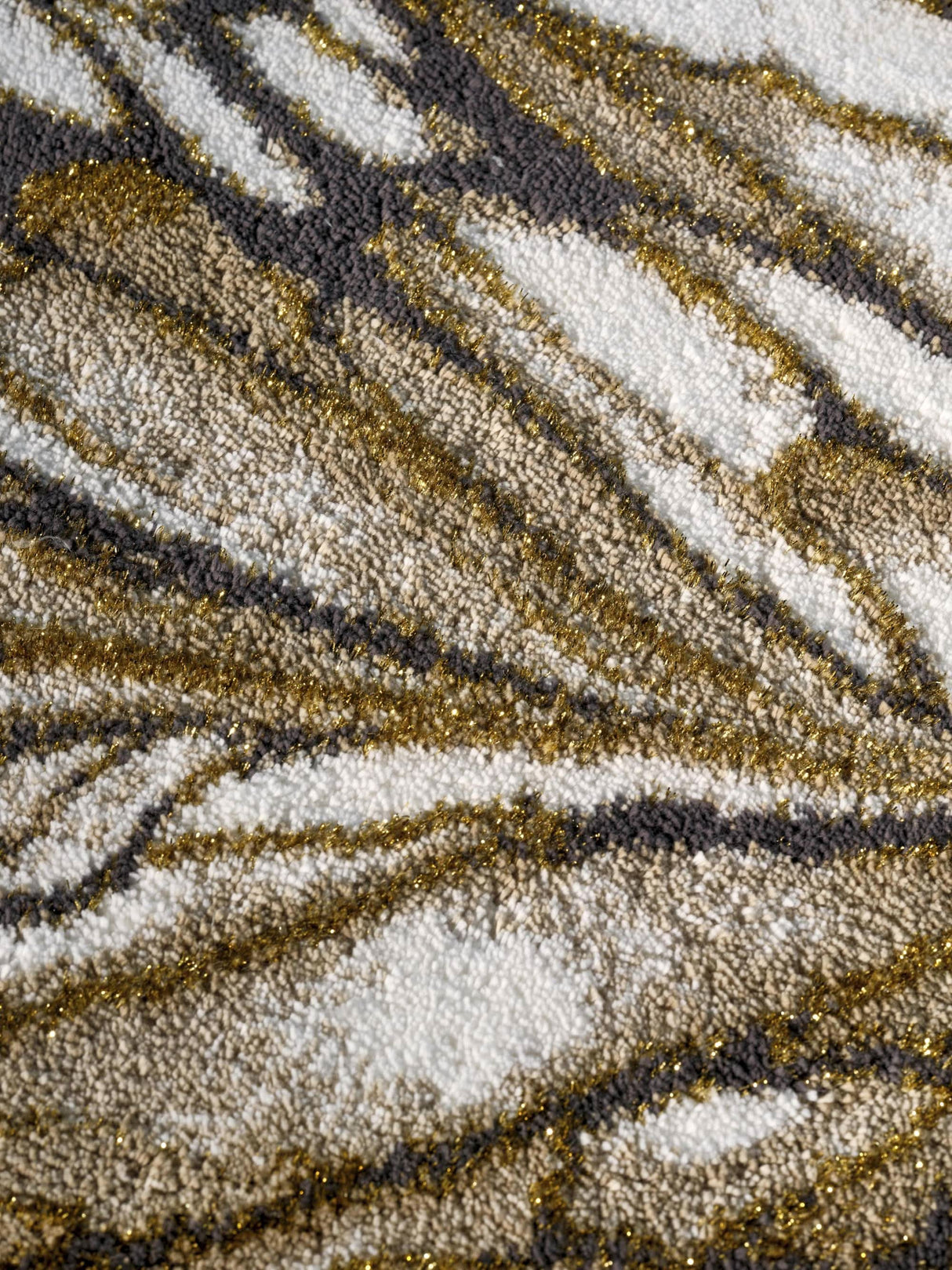 A&H Diane Bath Rug, 27 x 47" w/ non-slip backing