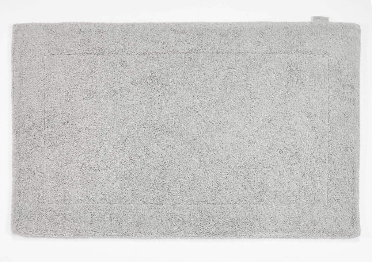 A&H Double Tub Mat - colour 992 Platinum. 100% Giza Egyptian Cotton Extra-Long Staple