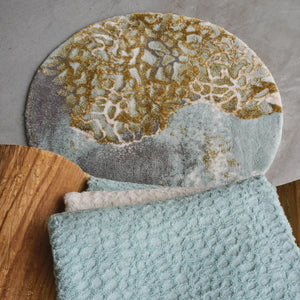 A&H Dune Bath Rug, 33" diameter w/ non-slip backing