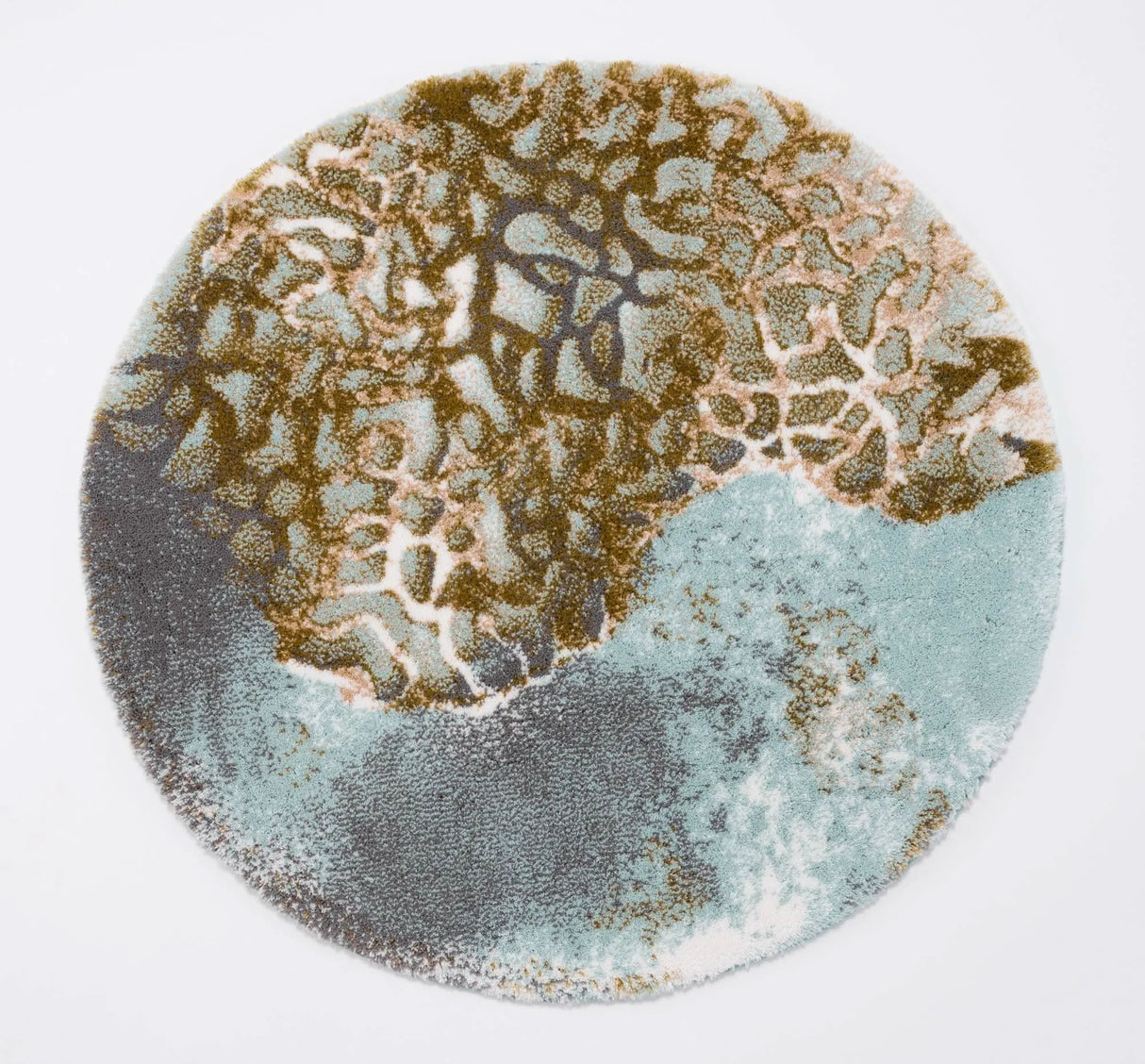 A&H Dune Bath Rug, 33" diameter w/ non-slip backing