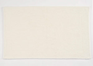 Abyss & Habidecor Double Tub Mat in 103 Ivory. Available in Canada @ TMASC.