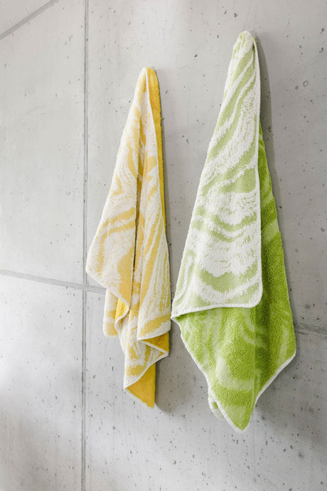 A&H Fogo Towels. Left: 278 Yuzu, Right: 165 Apple Green