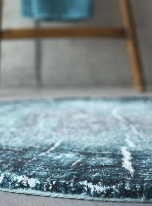 The A&H Fossile Bath Rug is made from 100% Giza Egyptian Cotton Long Staple and is 37" in diameter