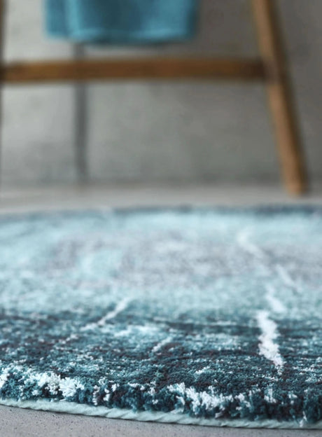 The A&H Fossile Bath Rug is made from 100% Giza Egyptian Cotton Long Staple and is 37" in diameter