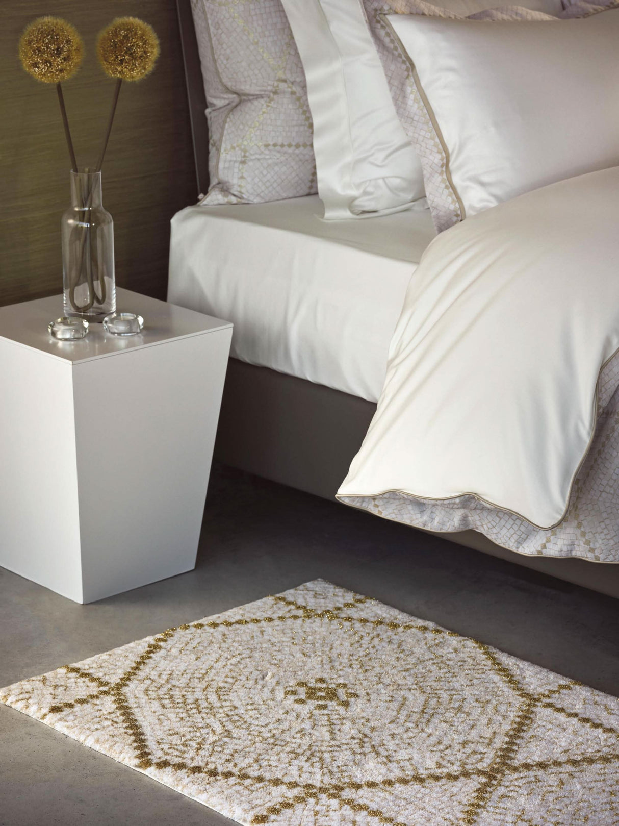 A&H Kery Bath Rug