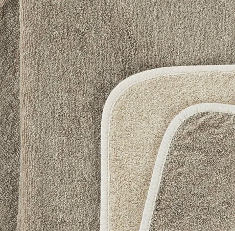 A&H Lino Towels are two-tone, reversible in 101 Ecru and 770 Linen