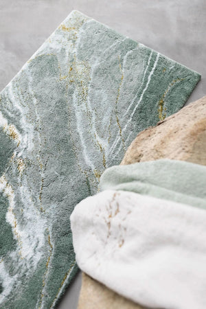 A&H Lipari Bath Rug, 27 x 47" w/ non-slip backing