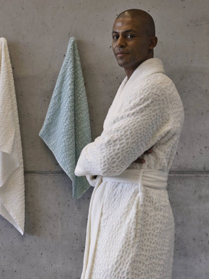 A&H Lodge Robe in 103 Ivory. A&H Lodge Towels in 103 Ivory & 235 Ice