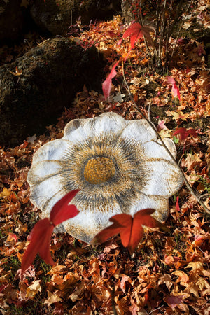 A&H Magnolia Bath Rug - 31" Diameter