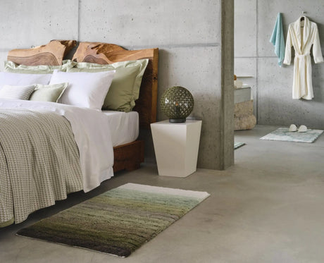 A&H Maior Bath Rug, 27 x 43" - 100% Giza Egyptian Cotton Long Staple