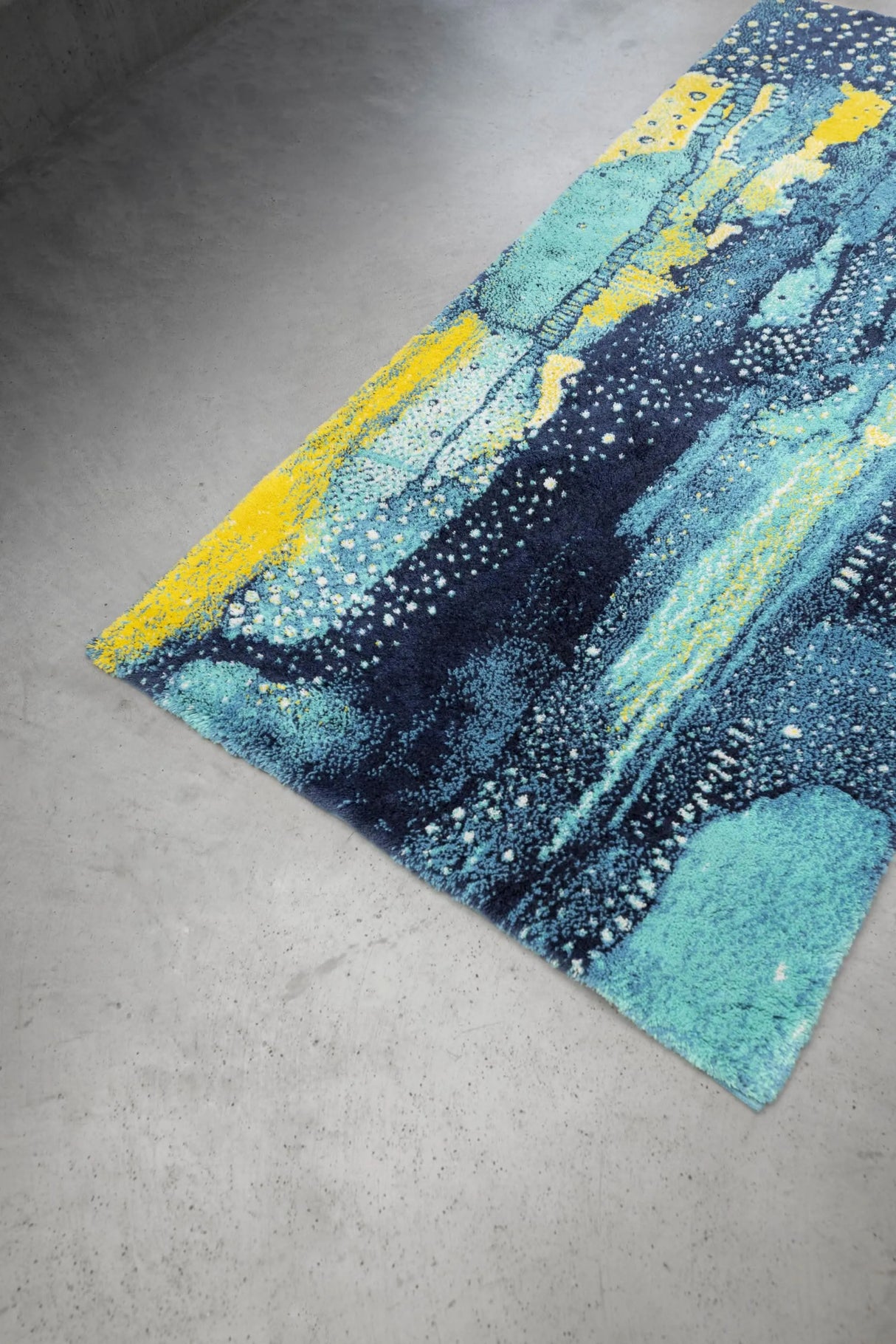 A&H Nereo Bath Rug in 302 Lagoon. 1,900 gsm 27 x 55"