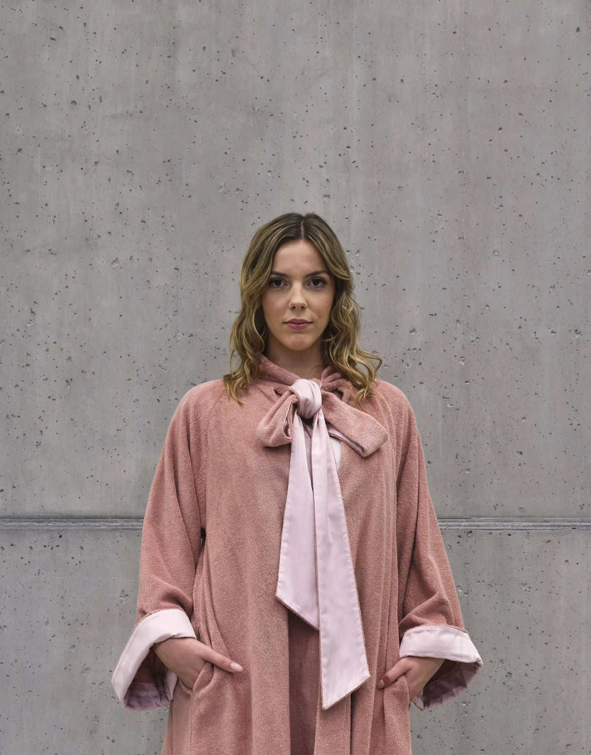 A&H Palacio Robes feature A&H 515 Rosette terry, double-faced with Celso de Lemos Secret sateen. Both fabrics are made from 100% Giza Egyptian Cotton Extra-Long Staple