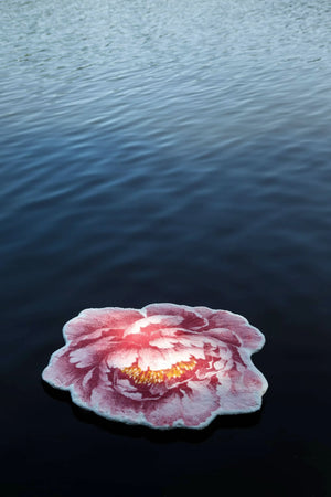 A&H Pivoine Bath Rug in 573 Flamingo, Round 39" Diam. - 100% Giza Egyptian Cotton Long Staple