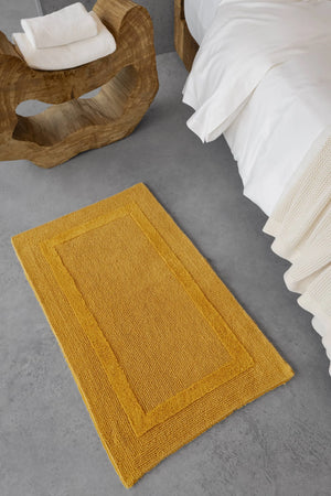 A&H Reversible Rug in 850 Safran