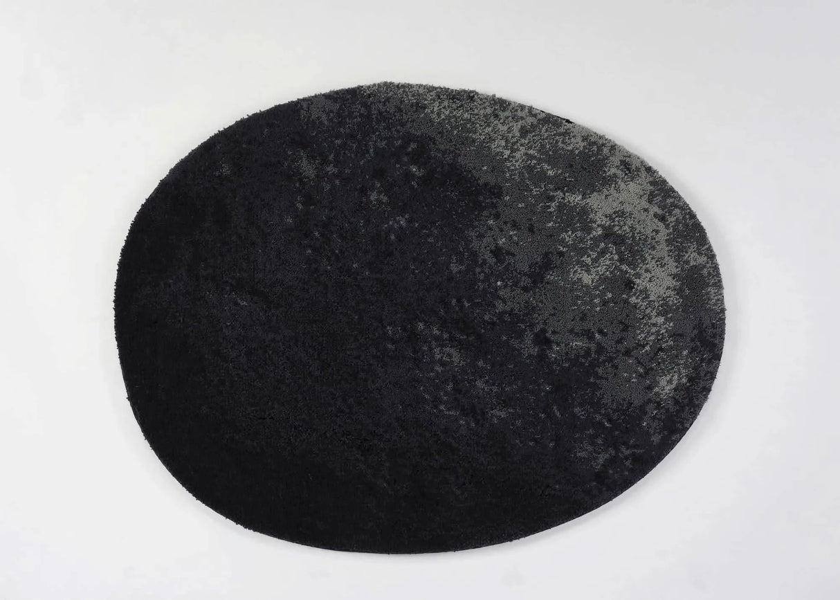 A&H Stone Bath Rug in 990 Black, 27 x 35" | 70 x 90 cm