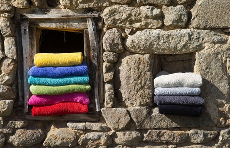 A&H Super Pile Towels (left, top-to-bottom): 830 Banane, 304 Marina, 370 Turquoise, 165 Apple Green, 570 Happy Pink & 564 Carmin. Right (top-to-bottom): 103 Ivory, 992 Platinum, 920 Gris and 990 Black
