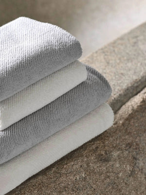 A&H Twill Towels (top-to-bottom) in 992 Platinum, 103 Ivory, 992 Platinum and 103 Ivory