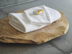 A&H Twill Towels in 100 White. Top: A&H Twill Wash Mitt. Bottom: A&H Twill Pool Towel