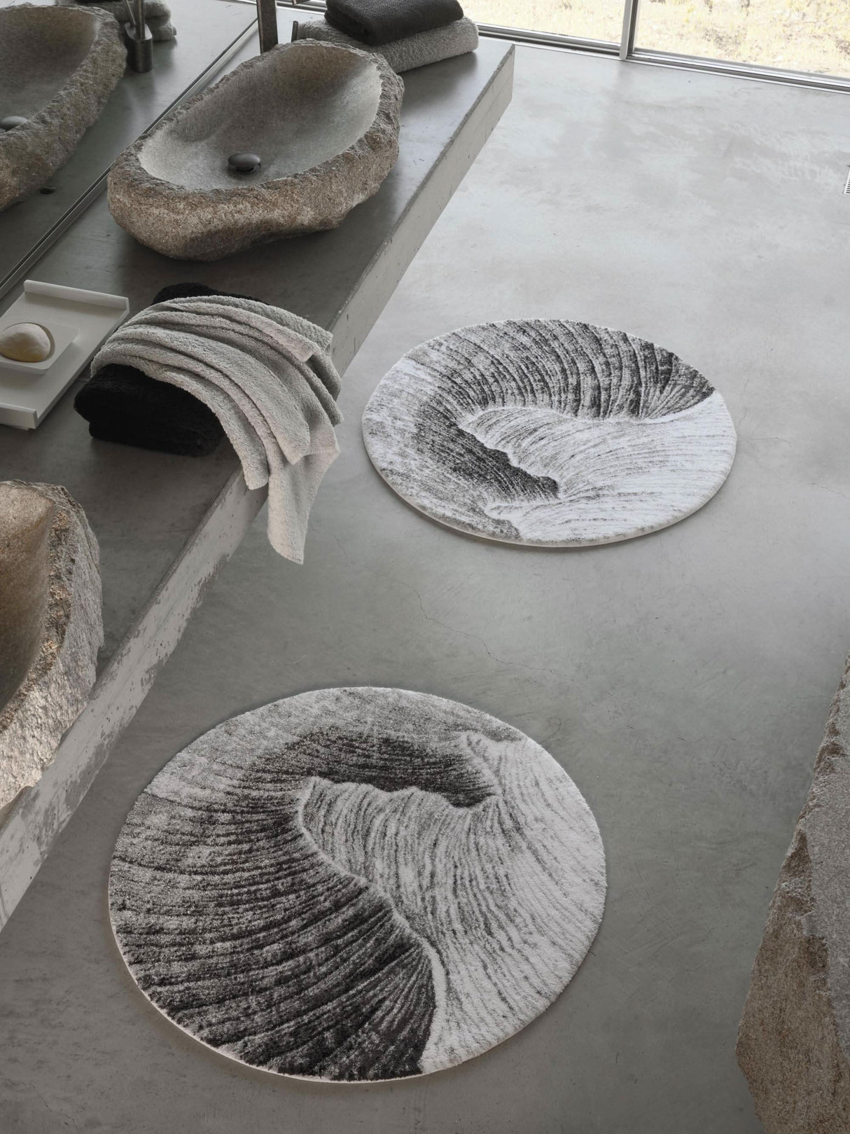 A&H Yoji Bath Rug in 900 Silver