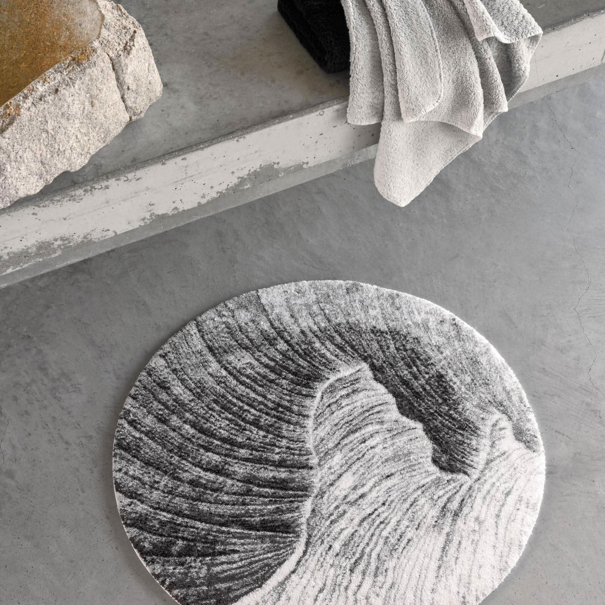 Abyss & Habidecor Yoji Round Egyptian Cotton Bath Rug – The Mattress ...