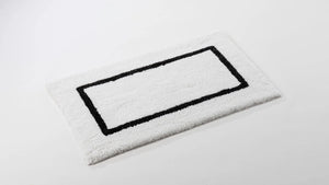 Karat Bath Rug in 990 Black