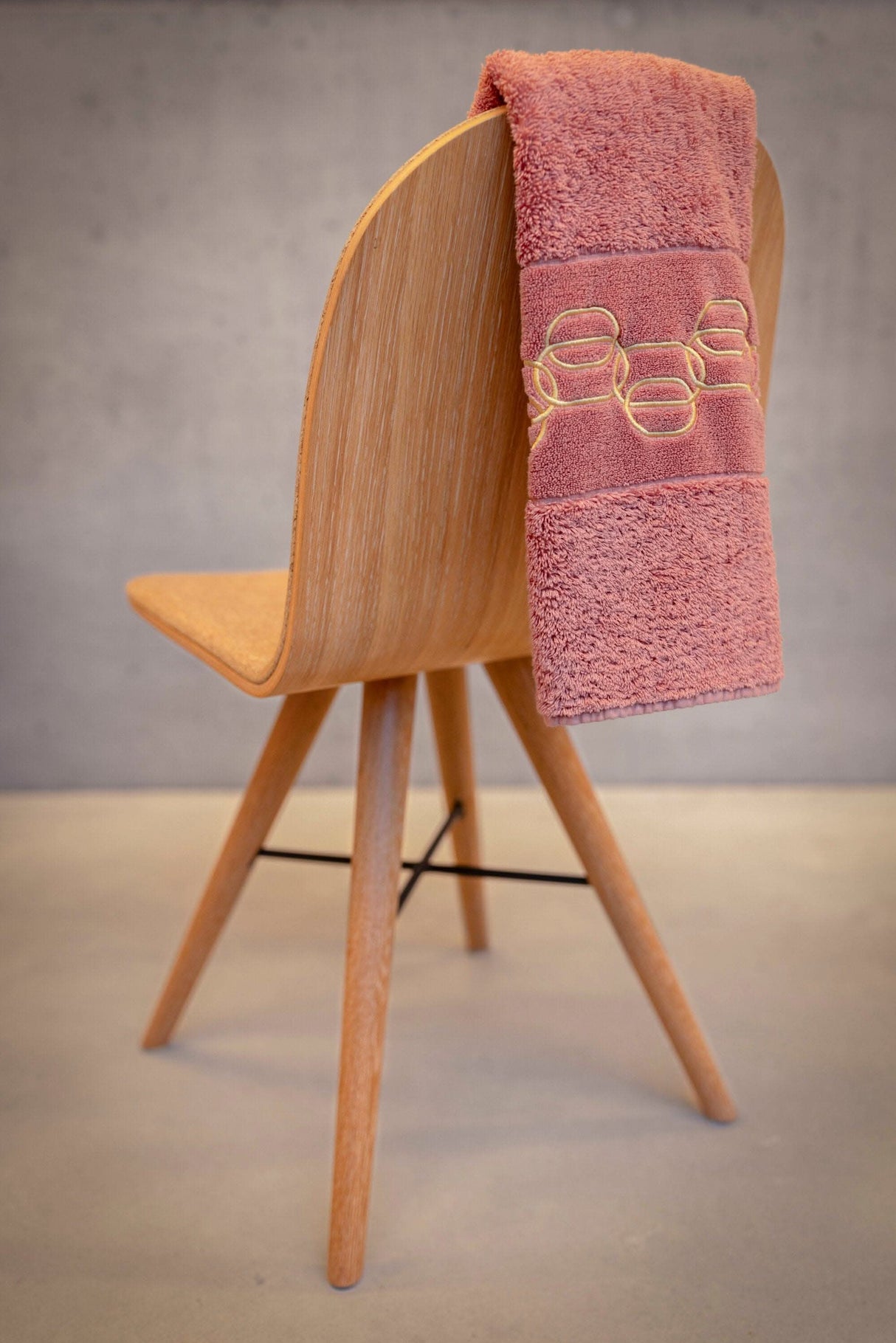 Palacio Hand Towel