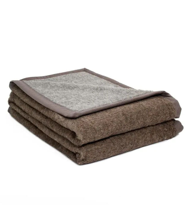 Fauve / Gris Clair 100% Alpaca Blankets by Brun de Vian-Tiran