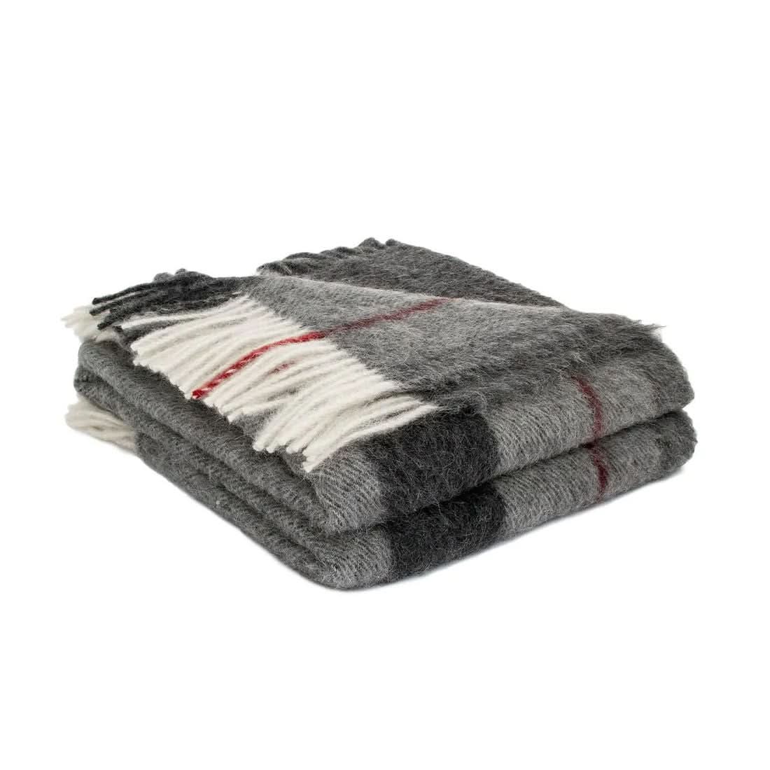 Pérou Filet Rouge (Peru, Red Stripe) 100% Pure Alpaca Throws by Brun de Vian-Tiran
