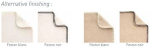 The Cachemire blanket is available on request with festoon edge stitching